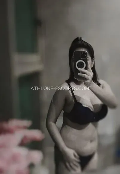 Athlone escorts Caroline — 1