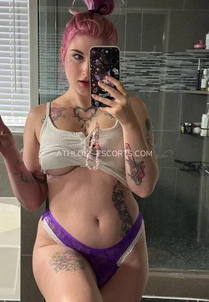 Athlone escorts Ciara — 4
