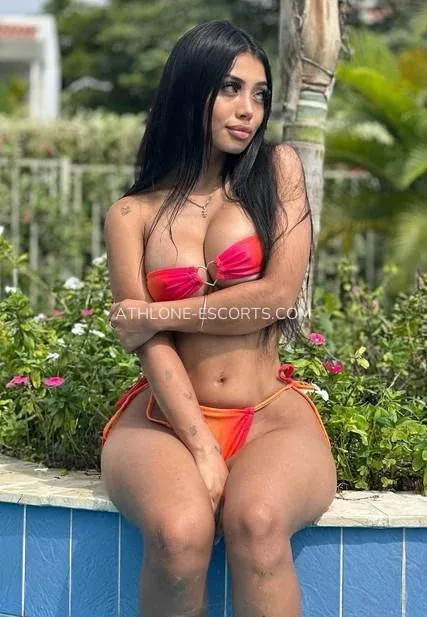 Athlone escorts Daisy — 1