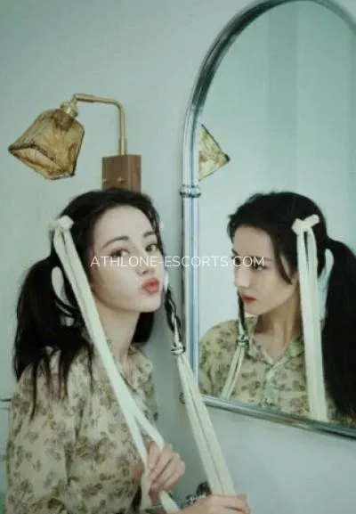 Athlone escorts Mia — 4