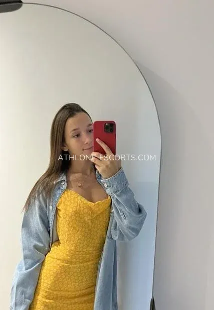 Athlone escorts Leslie — 4