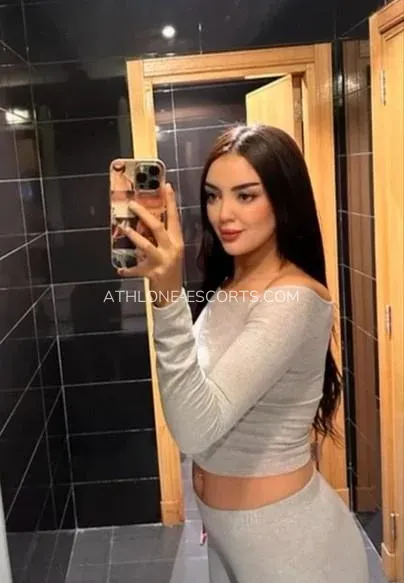 Athlone escorts Lauren — 9