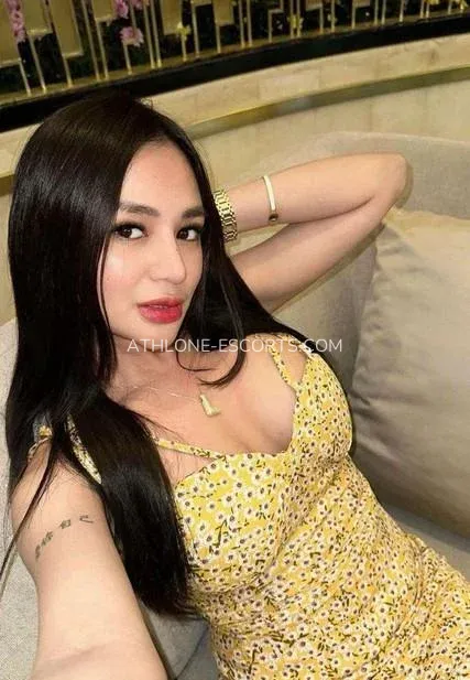 Athlone escorts Charlotta — 1