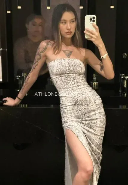 Athlone escorts Jordan — 4