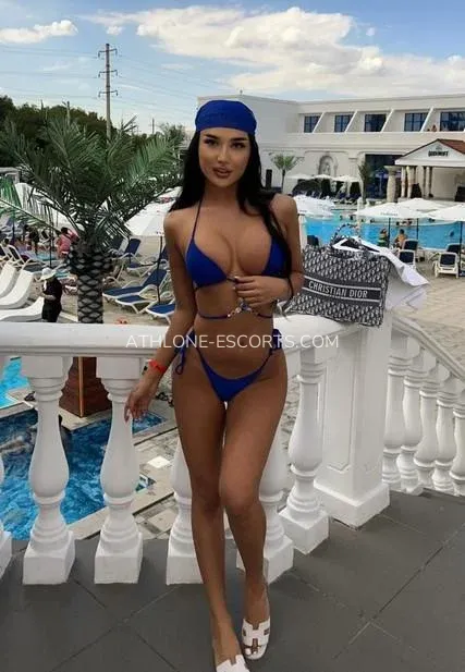 Athlone escorts Laura — 1