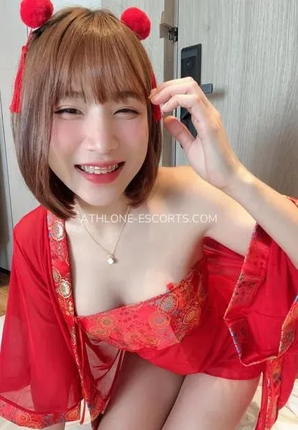 Athlone escorts Alexandra — 4