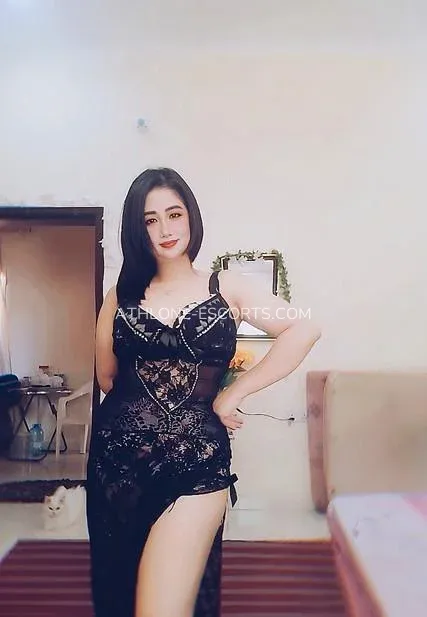 Athlone escorts Caroline — 3