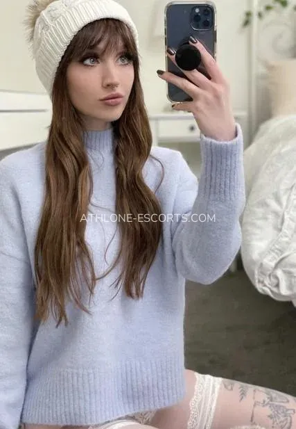 Athlone escorts Sabrina — 4