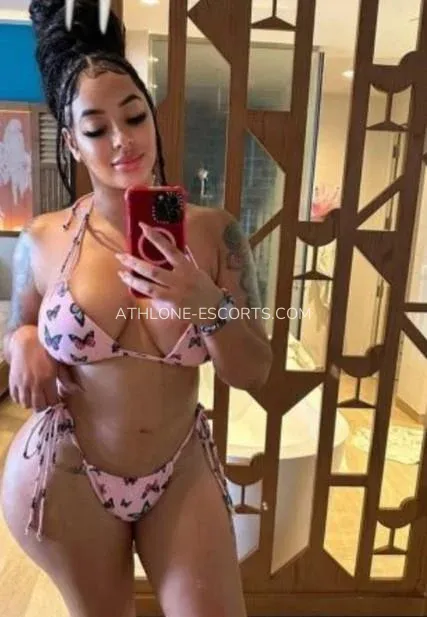 Athlone escorts Dakota — 4