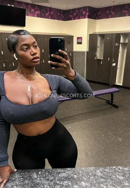 Athlone escorts Julia — 9