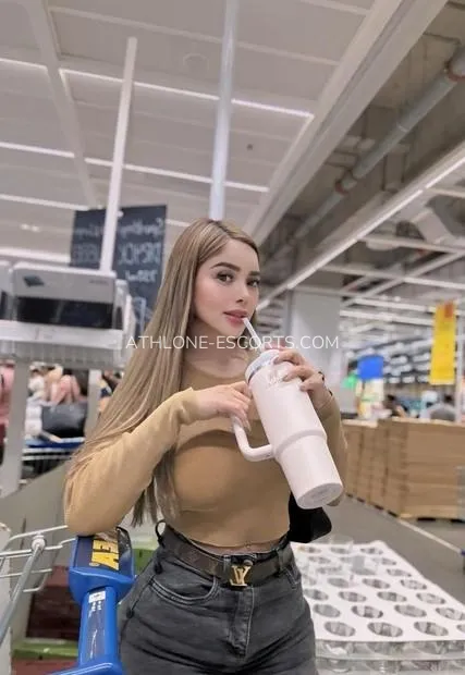 Athlone escorts Naomi — 2