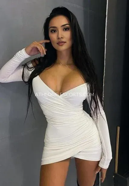 Athlone escorts Makayla — 6