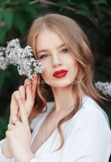 Athlone escorts Octavia — 2