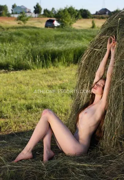 Athlone escorts Mikayla — 5