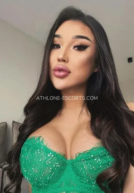 Athlone escorts Laura — 4