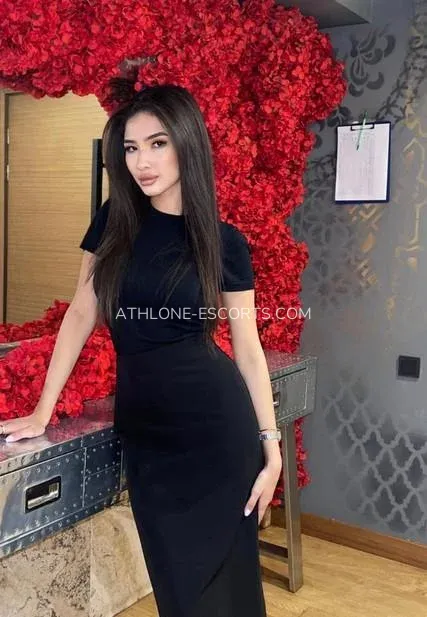Athlone escorts Kendall — 7