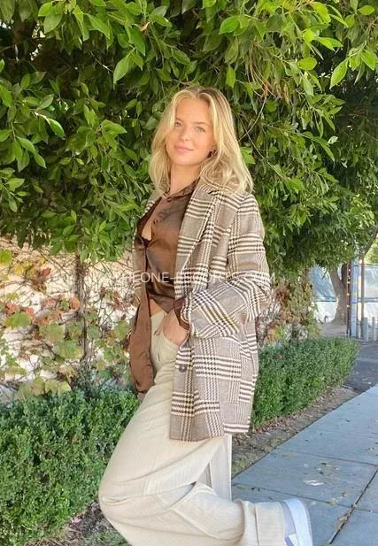 Athlone escorts Viviana — 5