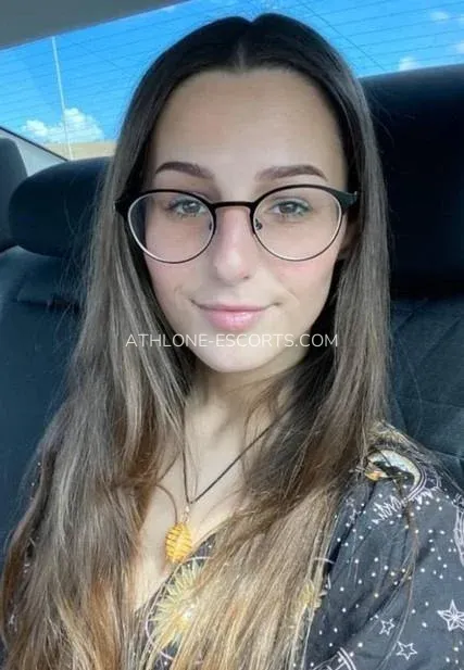Athlone escorts Ellinor — 1