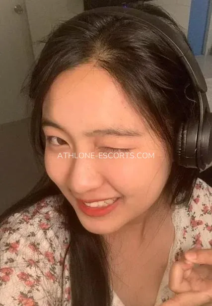 Athlone escorts Charlotta — 3