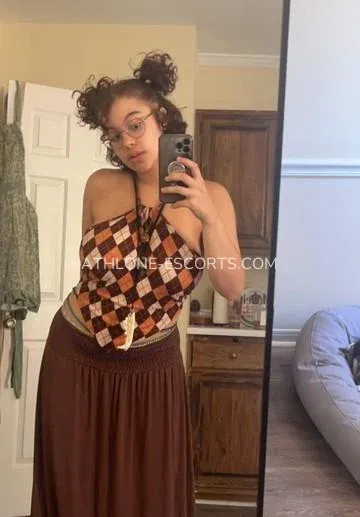 Athlone escorts Lily — 6