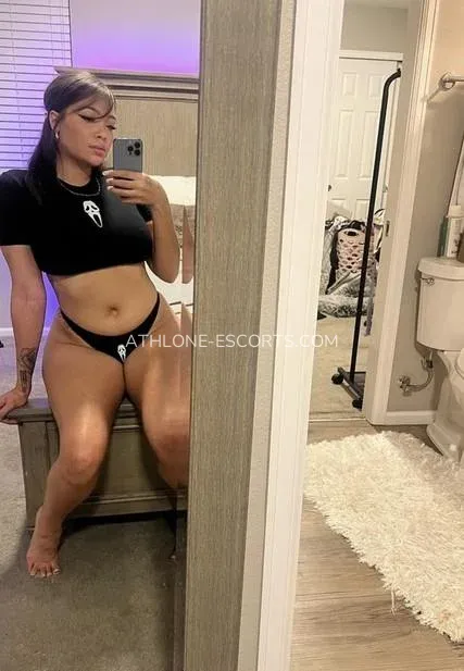 Athlone escorts Samantha — 1