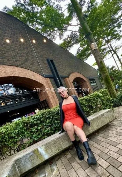 Athlone escorts Jayden — 8