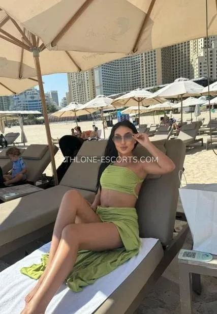 Athlone escorts Sara — 1