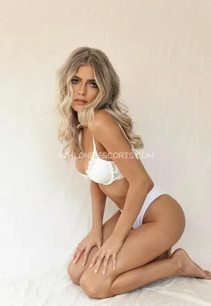 Athlone escorts Isabelle — 6