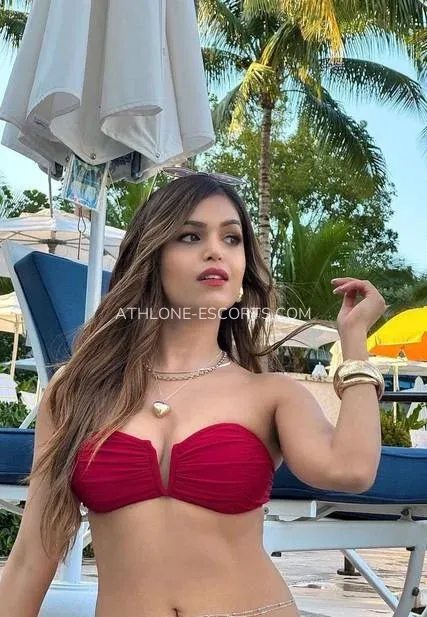 Athlone escorts Erika — 1