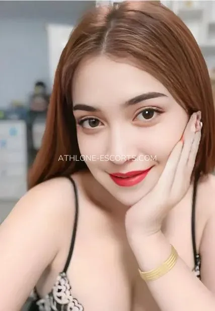 Athlone escorts Ulla — 1