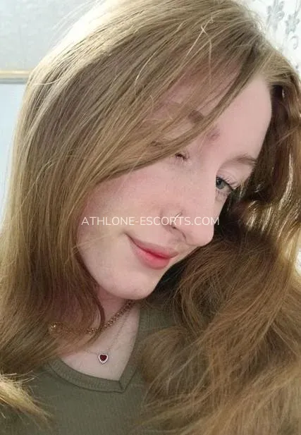 Athlone escorts Gun — 3