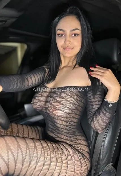 Athlone escorts Jennifer — 2