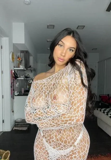 Athlone escorts Felicia — 4