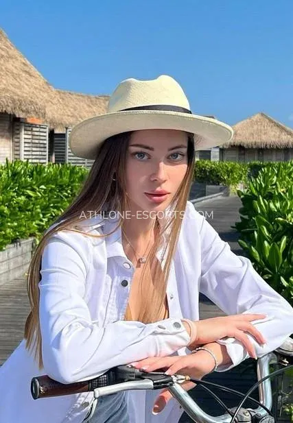 Athlone escorts Sonja — 4