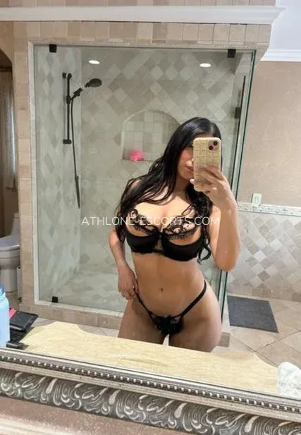 Athlone escorts Lovisa — 4