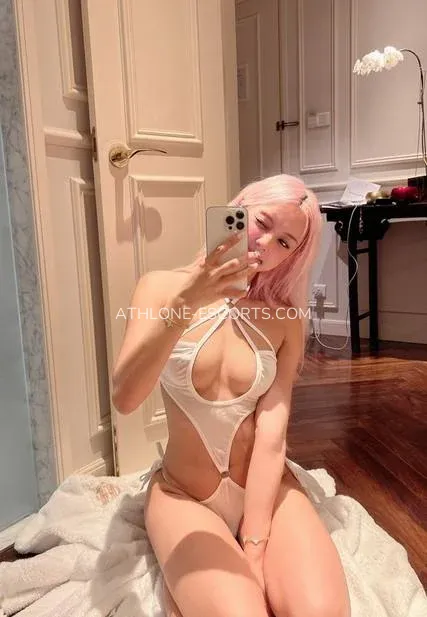 Athlone escorts Therese — 4