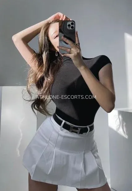 Athlone escorts Julianna — 5