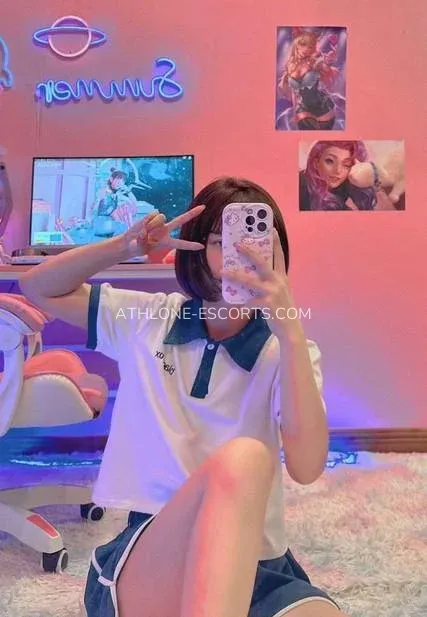 Athlone escorts Nathalie — 1