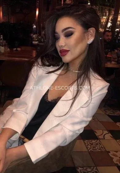 Athlone escorts Monica — 3