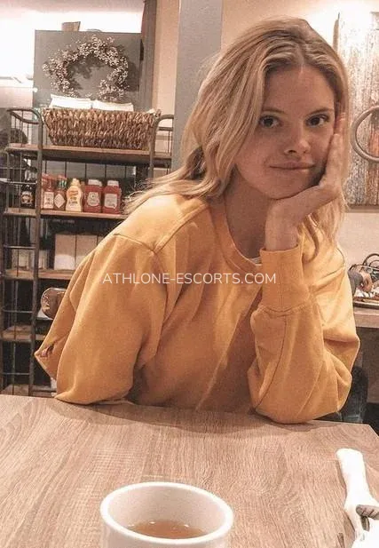 Athlone escorts Nadia — 5