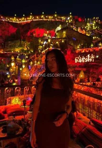 Athlone escorts Louise — 1