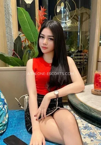 Athlone escorts Ingeborg — 1