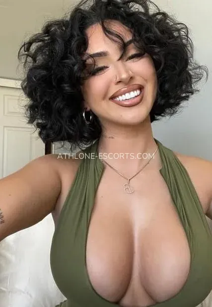 Athlone escorts Sofie — 1