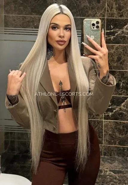Athlone escorts Silvia — 3