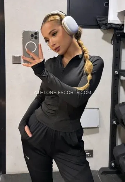 Athlone escorts Breanna — 3